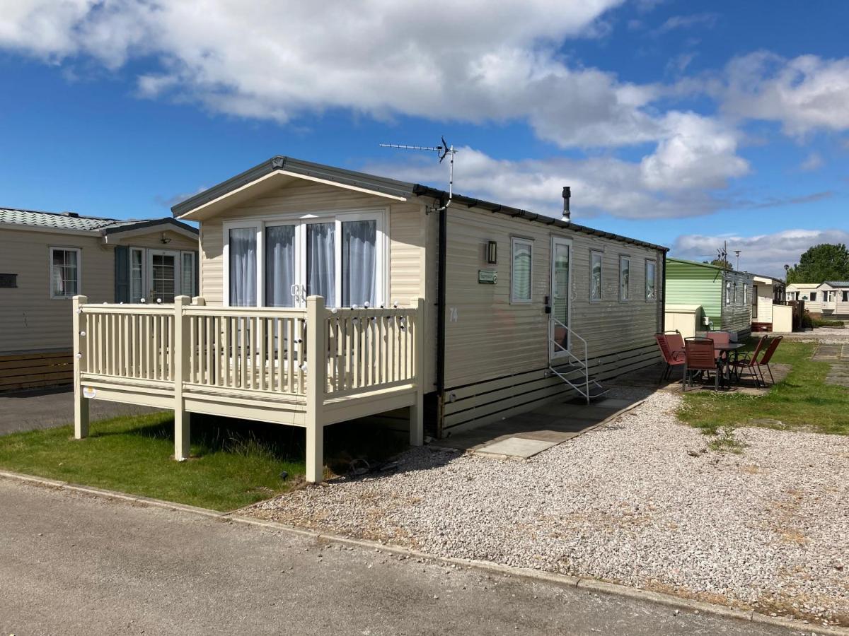 Adams Caravan Holidays Morecambe Eksteriør billede